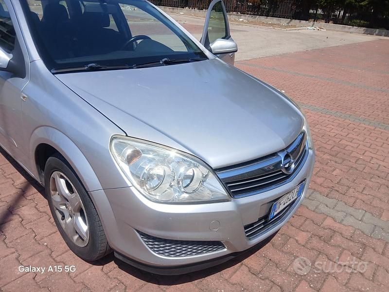 Usata Opel Astra 90 CV (66 kW) 2007