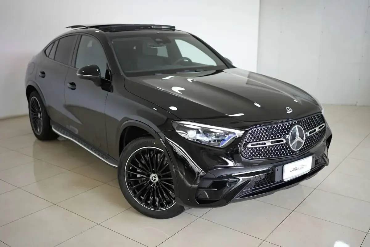 Nuova Mercedes GLC220 AMG 197 CV (144 kW) 2026 Nero SUV