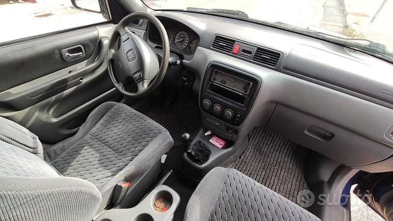 Usata Honda CR-V 147 CV (108 kW) 1999 Blu/azzurro SUV