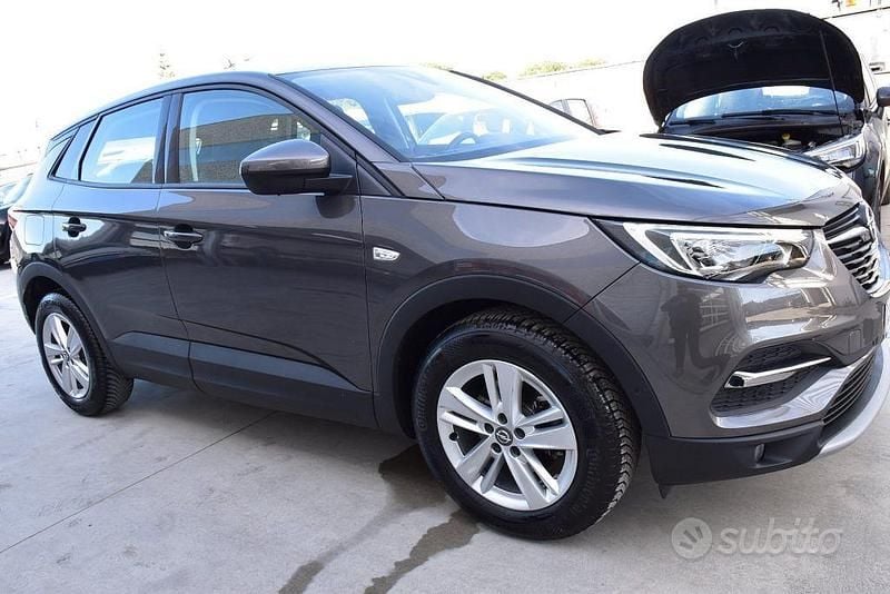 Usata Opel Grandland X Elegance 131 CV (96 kW) 2021 Grigio SUV