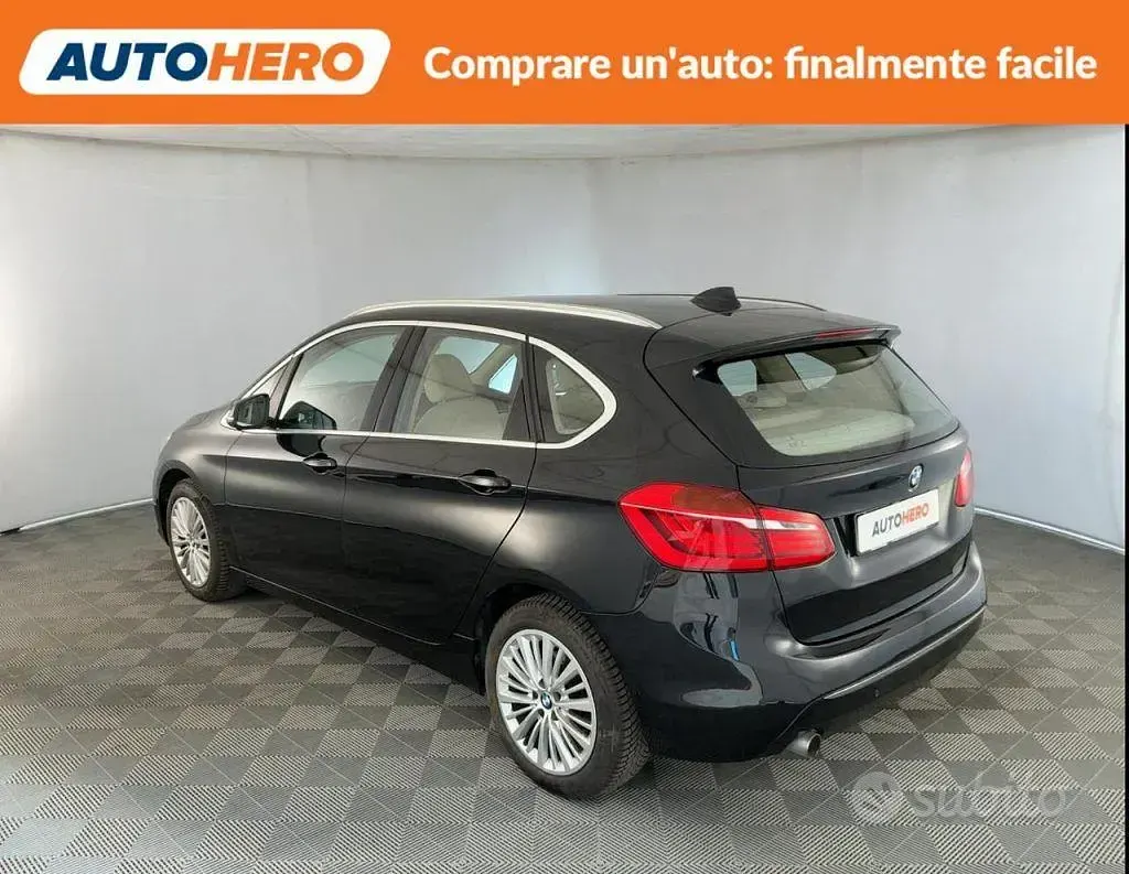 Usata BMW 218 Luxury Line 150 CV (110 kW) 2017 Nero Monovolume
