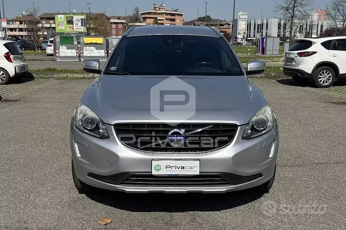 Usata Volvo XC60 Ocean Race 190 CV (139 kW) 2015 Grigio SUV