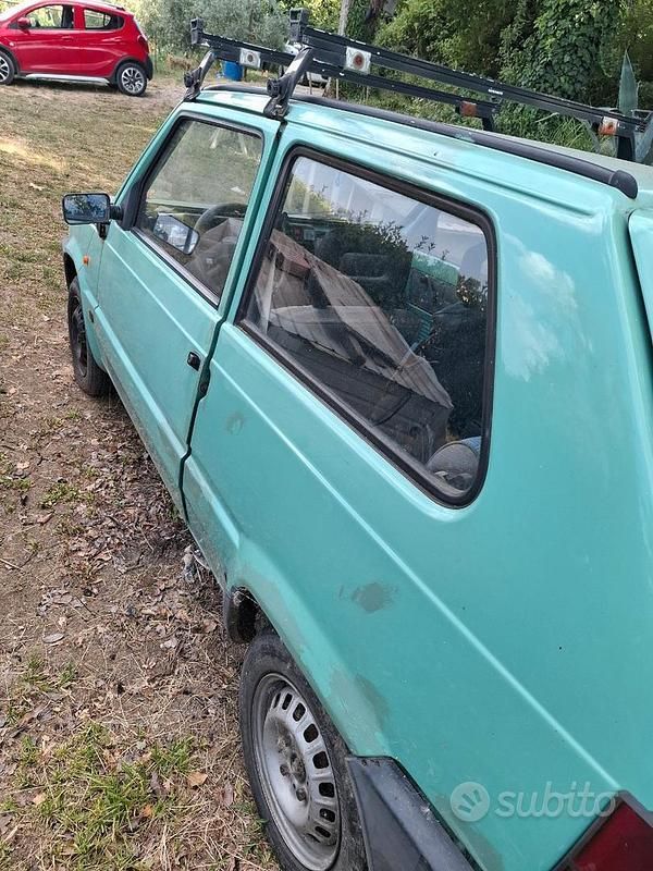 Usata Fiat Panda 34 CV (25 kW) 2000 Utilitaria