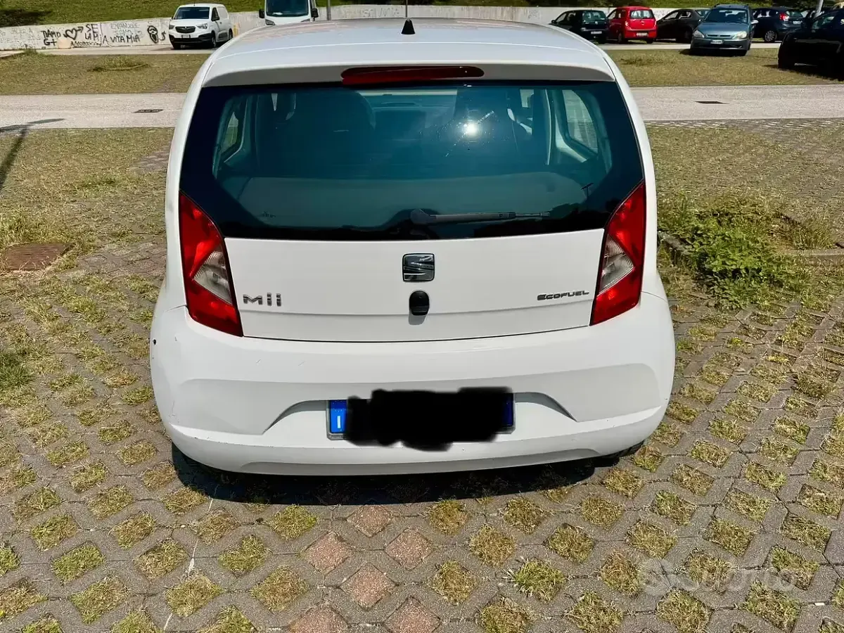 Usata Seat Mii 68 CV (50 kW) 2014 Bianco Utilitaria