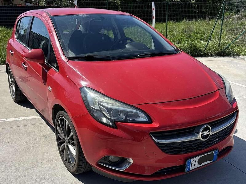 Usata Opel Corsa Cosmo 90 CV (66 kW) 2015 Rosso Utilitaria