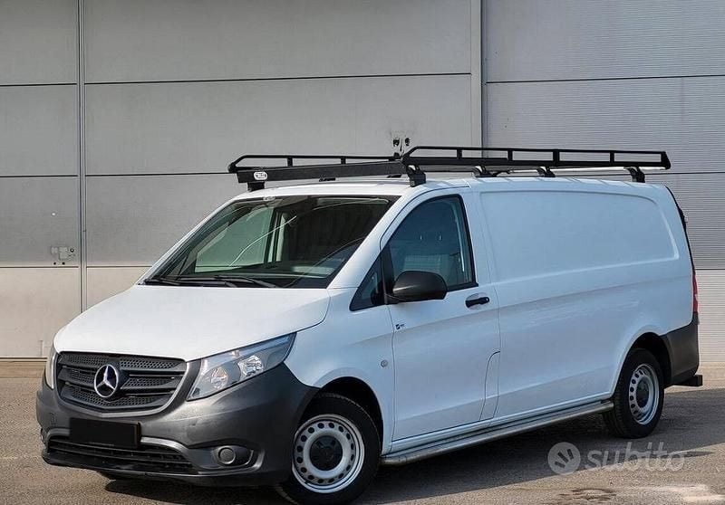 Bianco Usata 2016 Mercedes Vito Furgone | 15.000 € (Buon prezzo) - Immagine 1/4