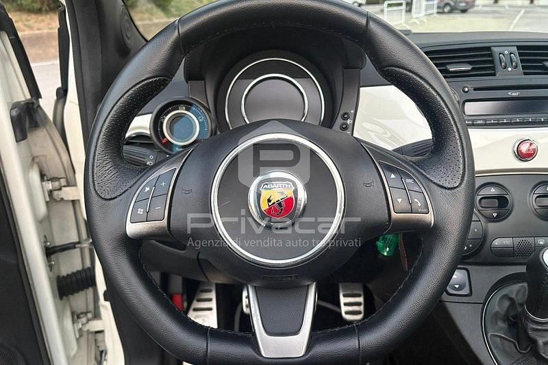 Usata Abarth 500C Custom 134 CV (98 kW) 2015 Bianco Cabrio