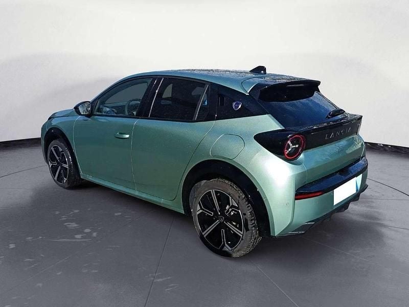 Usata Lancia Ypsilon 110 CV (80 kW) 2025 Verde Utilitaria