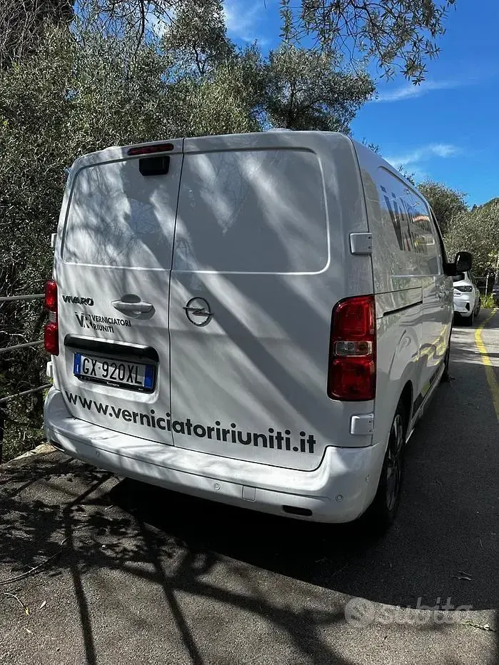 Usata Opel Vivaro-e Combi Sportive 177 CV (130 kW) 2025 Bianco Monovolume