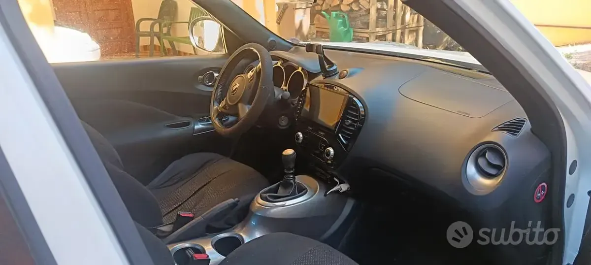 Usata Nissan Juke Acenta 110 CV (80 kW) 2012 Bianco SUV