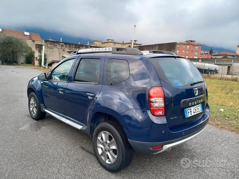 Usata Dacia Duster 110 CV (80 kW) 2015 Blu SUV