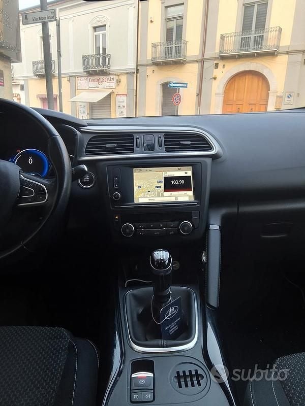 Usata Renault Kadjar 130 CV (95 kW) 2016 Blu SUV