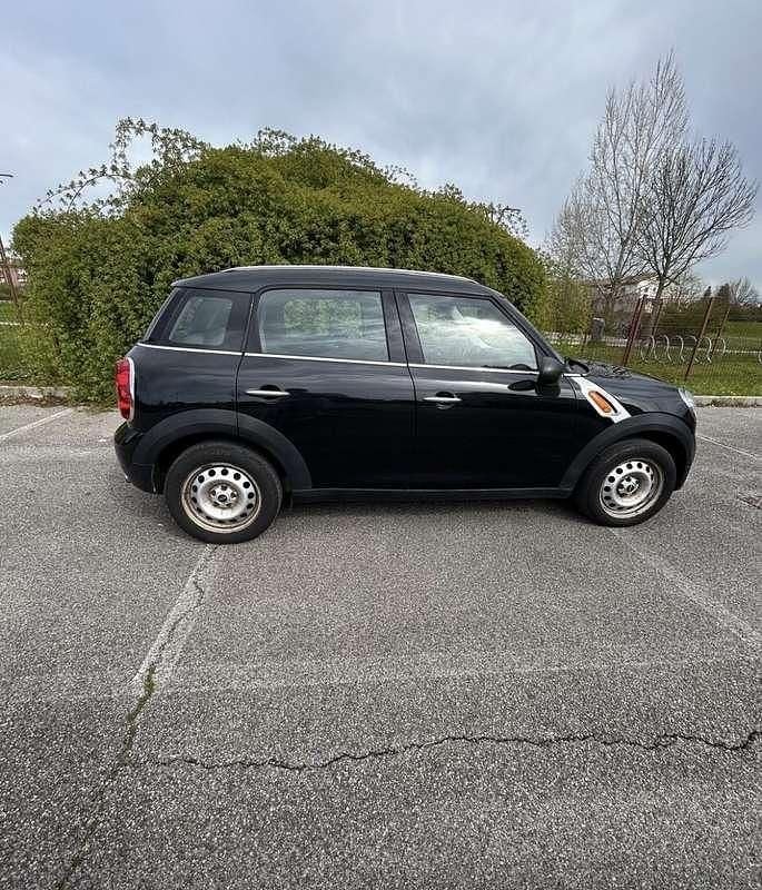Usata Mini ONE 98 CV (72 kW) 2014 Utilitaria