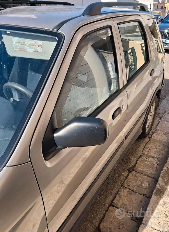 Usata Suzuki Ignis 2004 Utilitaria