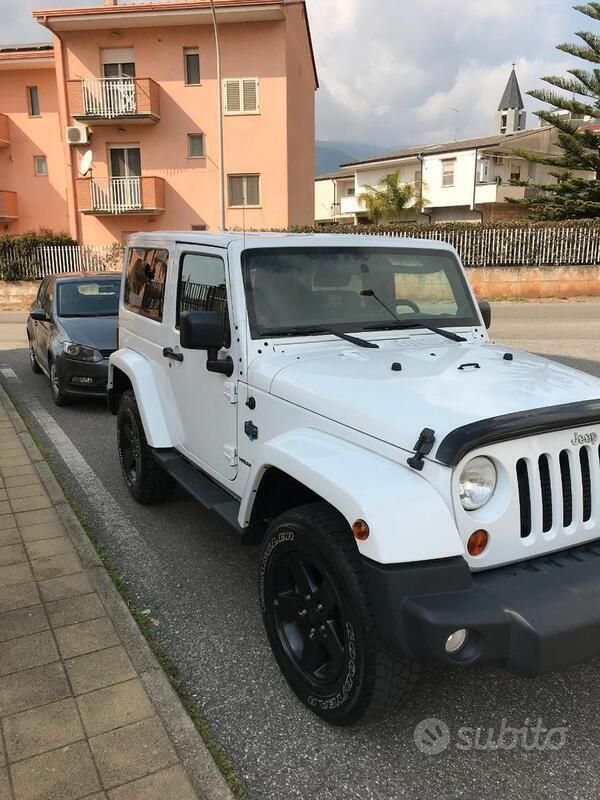 Usata Jeep Wrangler 200 CV (147 kW) 2012 Bianco SUV