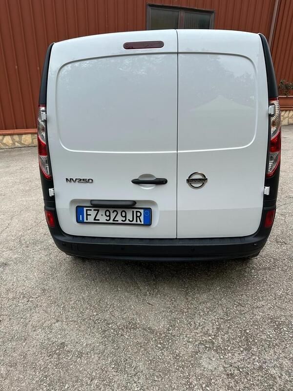 Usata Nissan NV250 116 CV (85 kW) 2020 Bianco Furgone