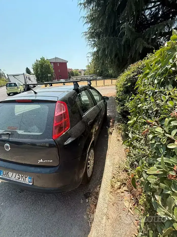 Usata Fiat Grande Punto 65 CV (47 kW) 2008 Nero Utilitaria