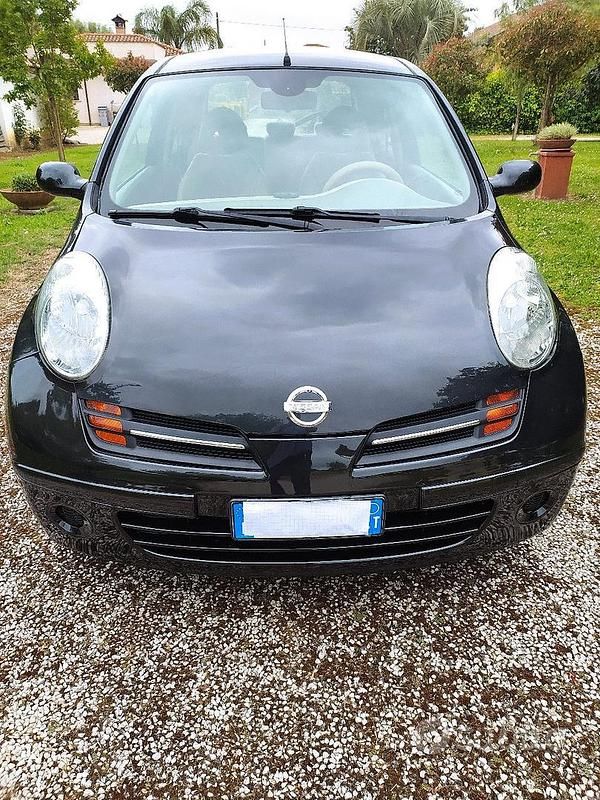 Usata Nissan Micra 2004 Nero Berlina