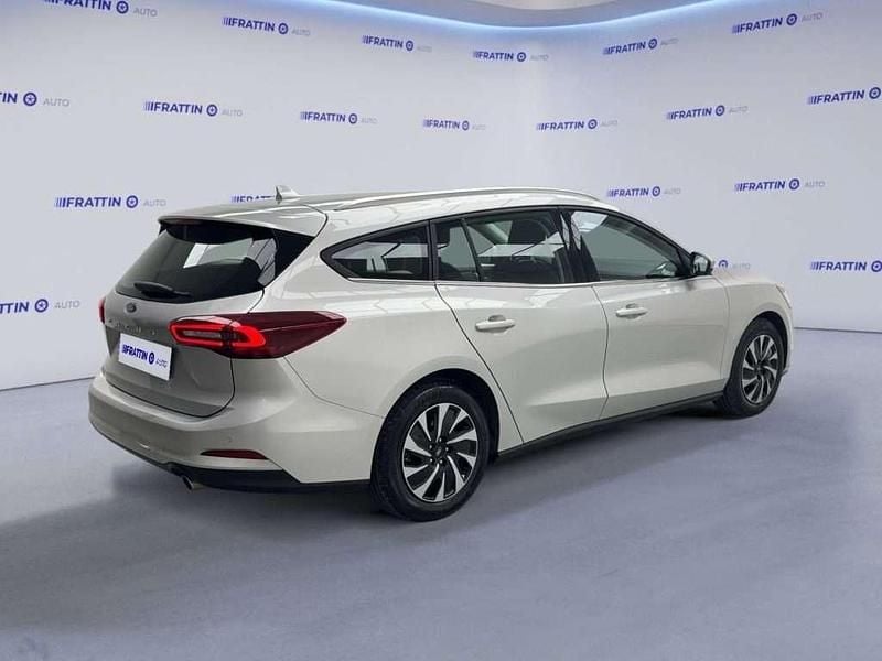 Usata Ford Focus Titanium 116 CV (85 kW) 2025 Argento Station wagon