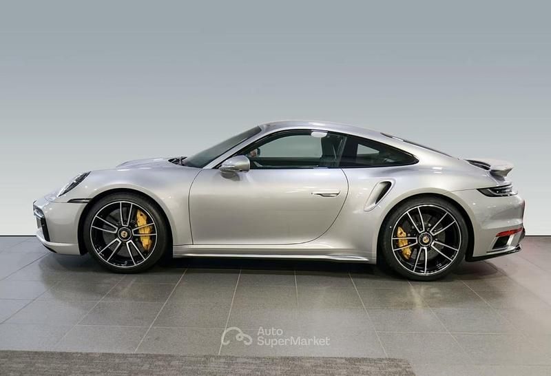 Usata Porsche 911 Turbo S 650 CV (478 kW) 2023 Argento Coupé