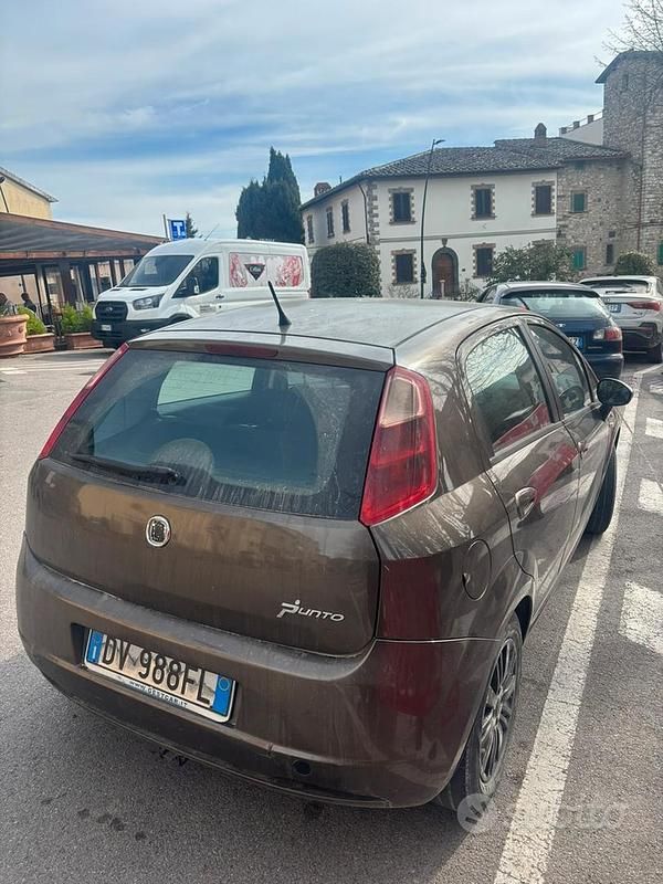 Usata Fiat Punto 2009 Marrone Utilitaria