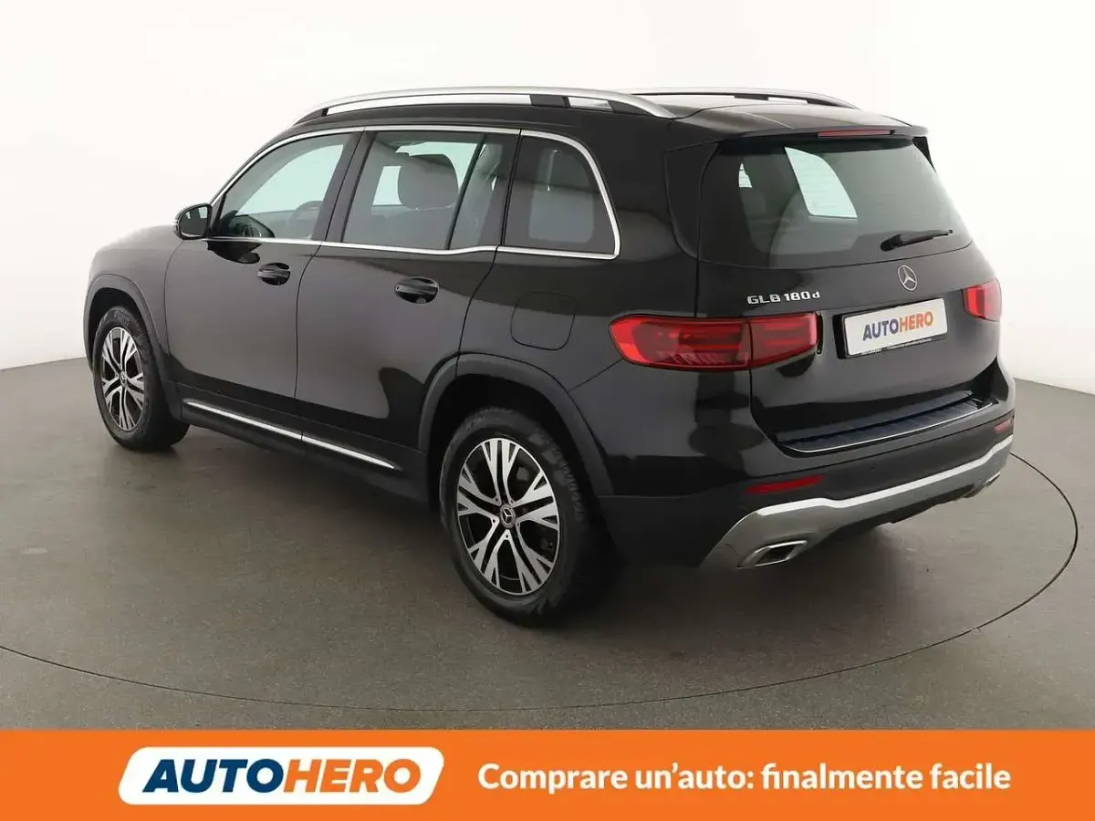 Usata Mercedes GLB180 AMG Line Premium 116 CV (85 kW) 2024 Nero SUV