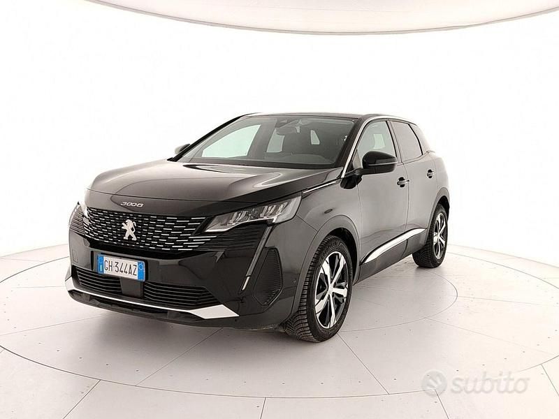 Usata Peugeot 3008 Allure 131 CV (96 kW) 2021 Nero SUV