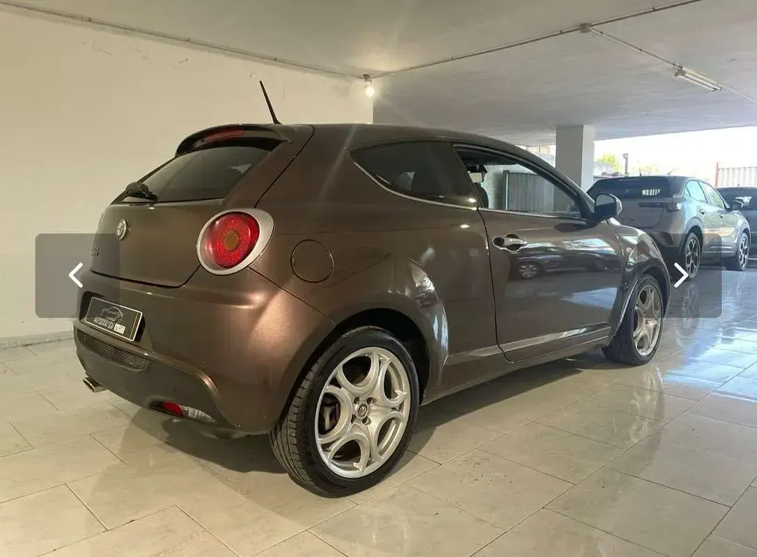 Second-hand Alfa Romeo MiTo Distinctive 120 CP (88 kW) 2011 Hatchback