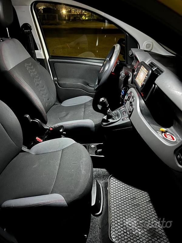 Usata Fiat Panda 69 CV (50 kW) 2016 Bianco Utilitaria