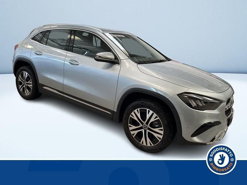 Usata Mercedes GLA200 Advanced 149 CV (109 kW) 2025 Argento SUV