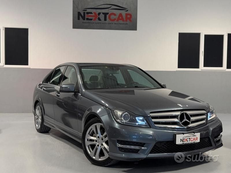 Usata Mercedes C220 Avantgarde 169 CV (124 kW) 2012 Grigio Berlina