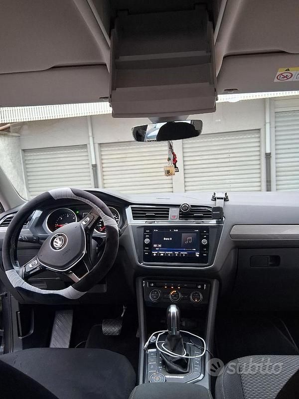 Usata VW Tiguan 200 CV (147 kW) 2018 Grigio SUV