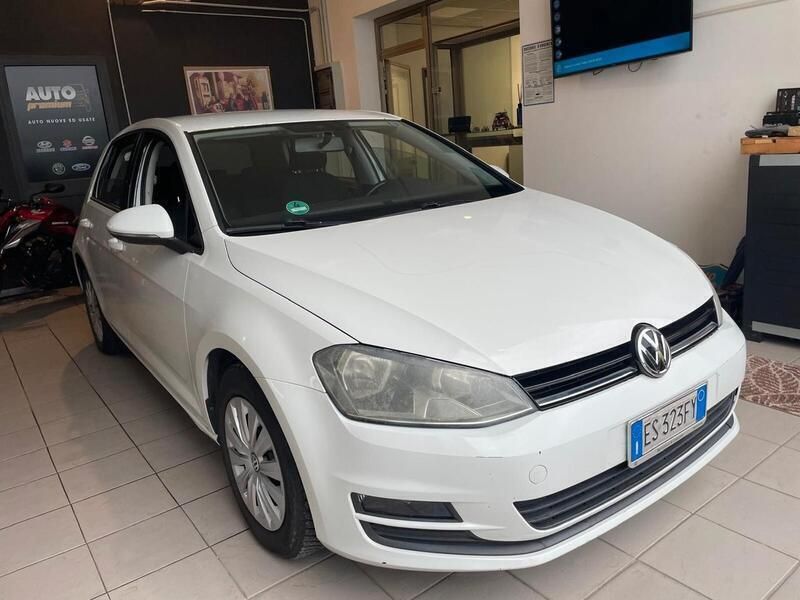 Bianco Usata 2013 VW Golf VII Comfortline Tre volumi | 6500 € (Cara) - Immagine 1/4