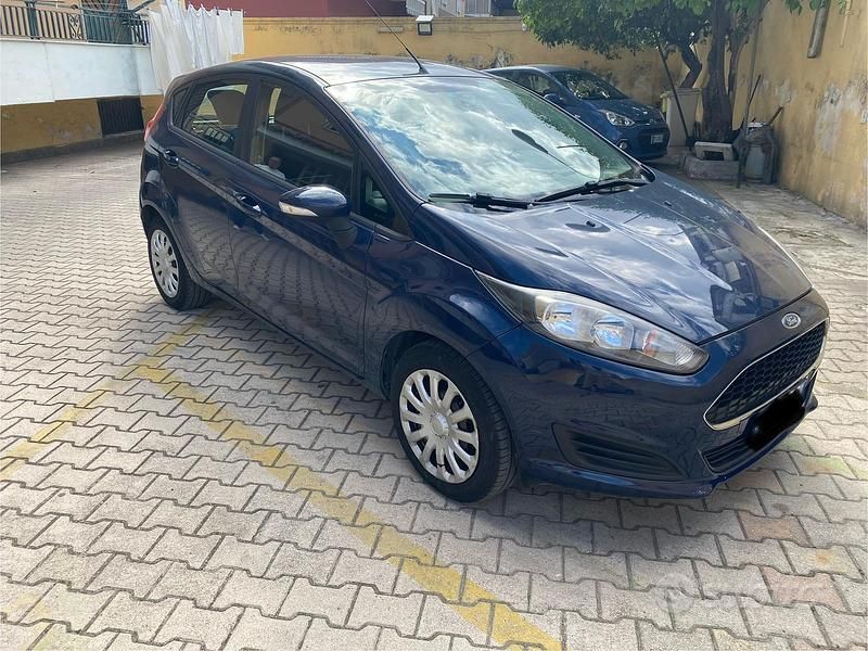 Usata Ford Fiesta 95 CV (69 kW) 2017 Berlina