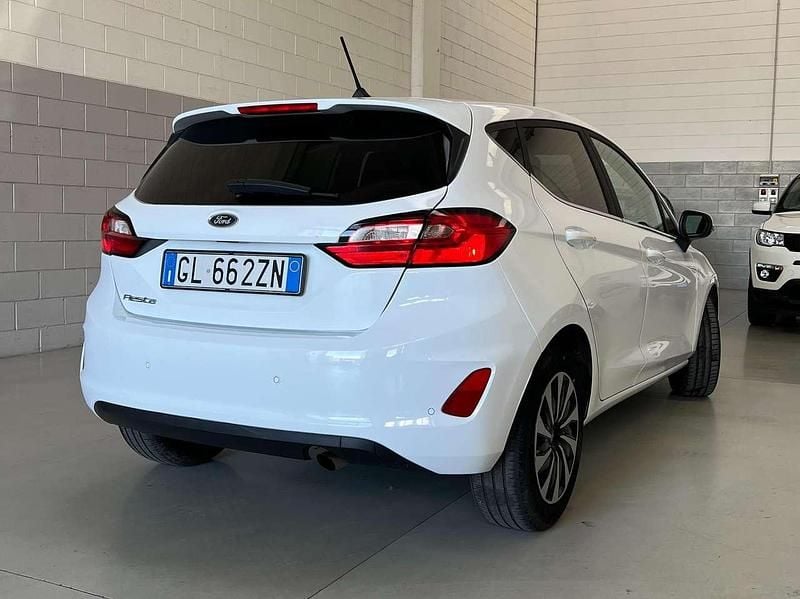 Usata Ford Fiesta Titanium 75 CV (55 kW) 2022 Bianco Utilitaria