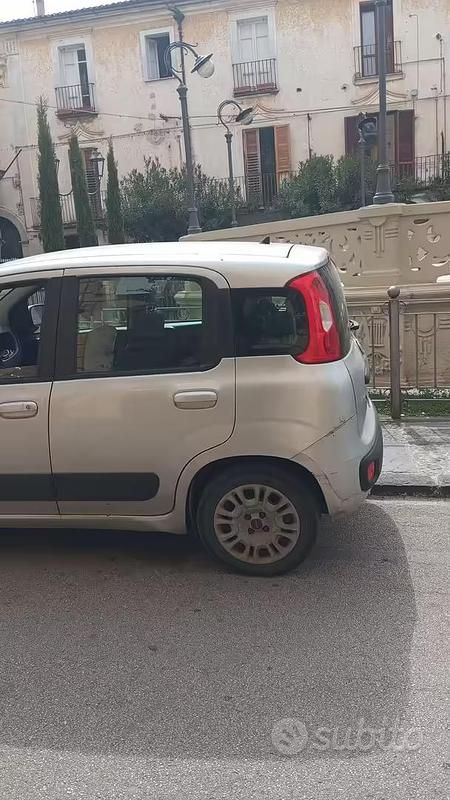 Usata Fiat Panda 69 CV (50 kW) 2015 Grigio Utilitaria