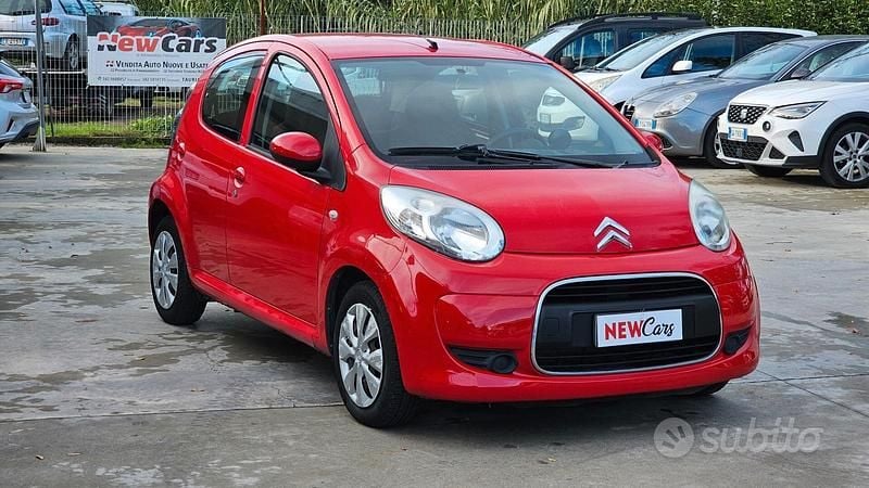 Usata Citroën C1 68 CV (50 kW) 2011 Rosso Utilitaria