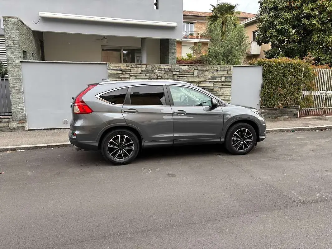 Usata Honda CR-V Elegance 160 CV (117 kW) 2017 Grigio SUV