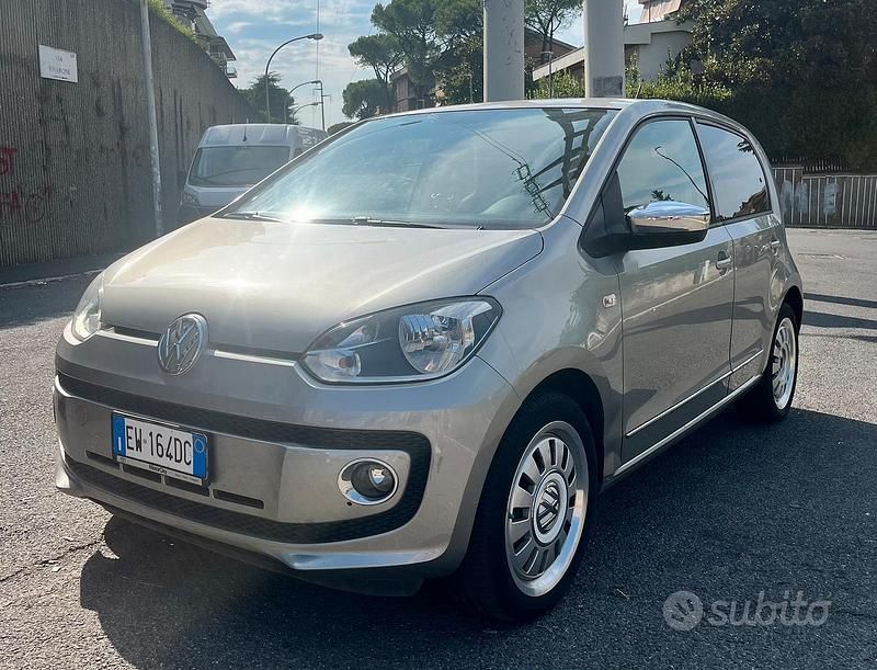 Usata VW up! 2014 Utilitaria