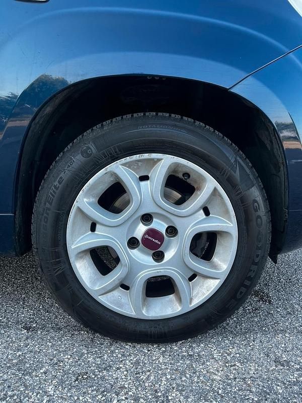 Usata Fiat Panda 85 CV (62 kW) 2013 Blu Utilitaria
