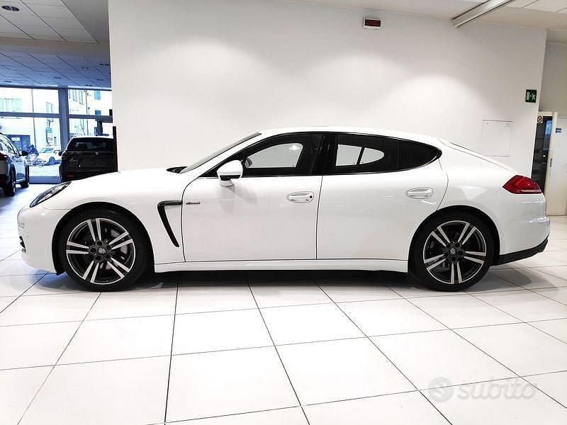 Usata Porsche Panamera Edition 300 CV (220 kW) 2015 Bianco Utilitaria