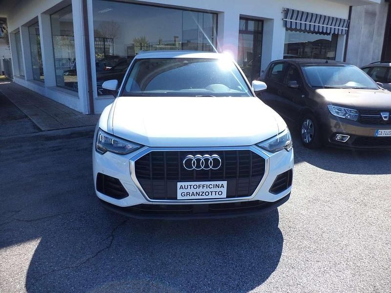 Usata Audi Q3 Business 150 CV (110 kW) 2022 Bianco SUV