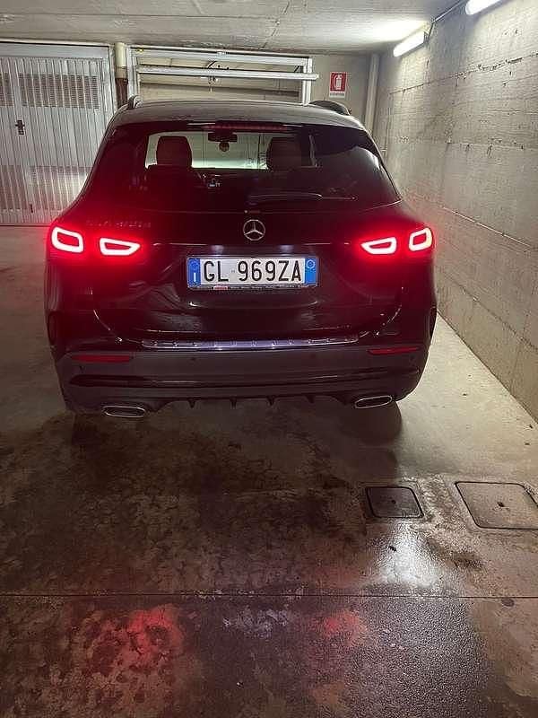 Usata Mercedes GLA200 150 CV (110 kW) 2022 SUV