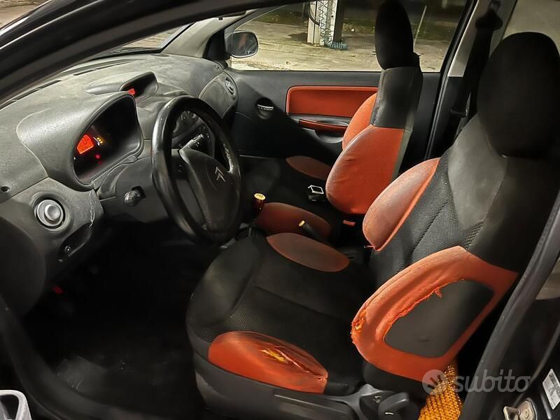 Usata Citroën C2 VTR Sport 73 CV (53 kW) 2004 Nero Utilitaria