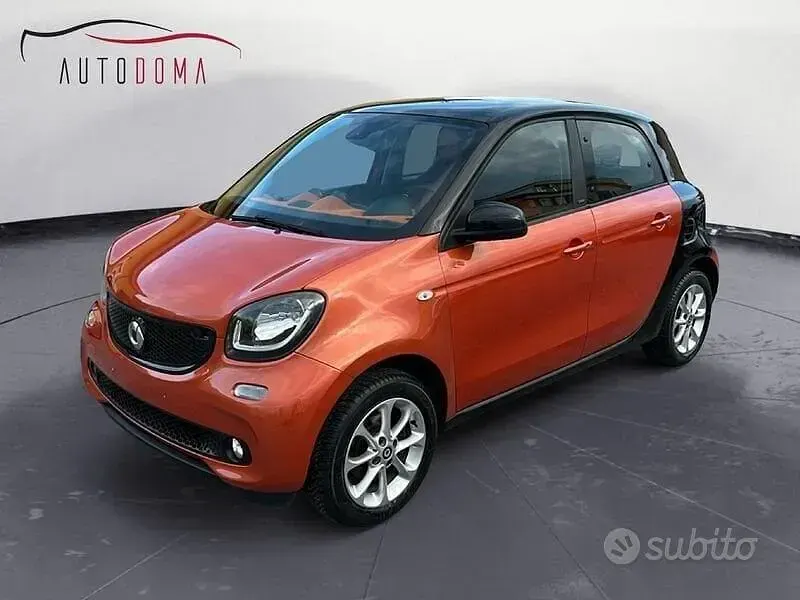 Usata Smart ForFour Edition #1 70 CV (51 kW) 2015 Arancione Utilitaria