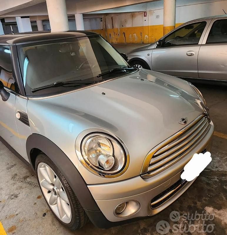Usata Mini Cooper 2010 Utilitaria