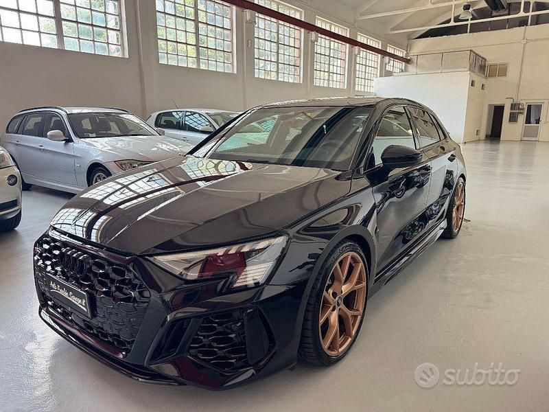 Nero Usata 2023 Audi RS3 Tre volumi | 65.000 € - Immagine 1/4