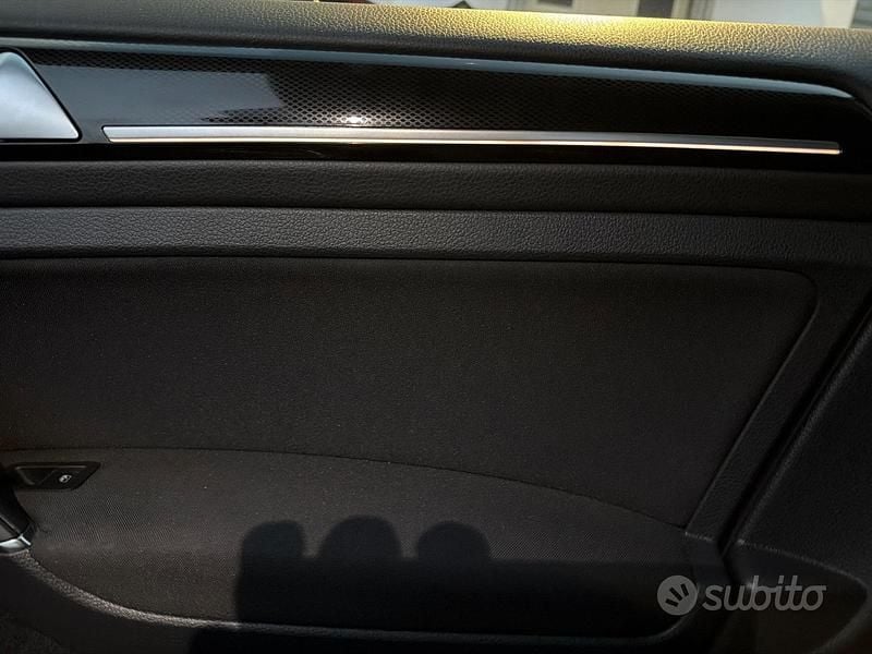 Usata VW Golf VII 110 CV (80 kW) 2017 Utilitaria