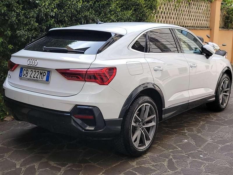 Usata Audi Q3 Sportback Ambiente 150 CV (110 kW) 2020 Bianco SUV