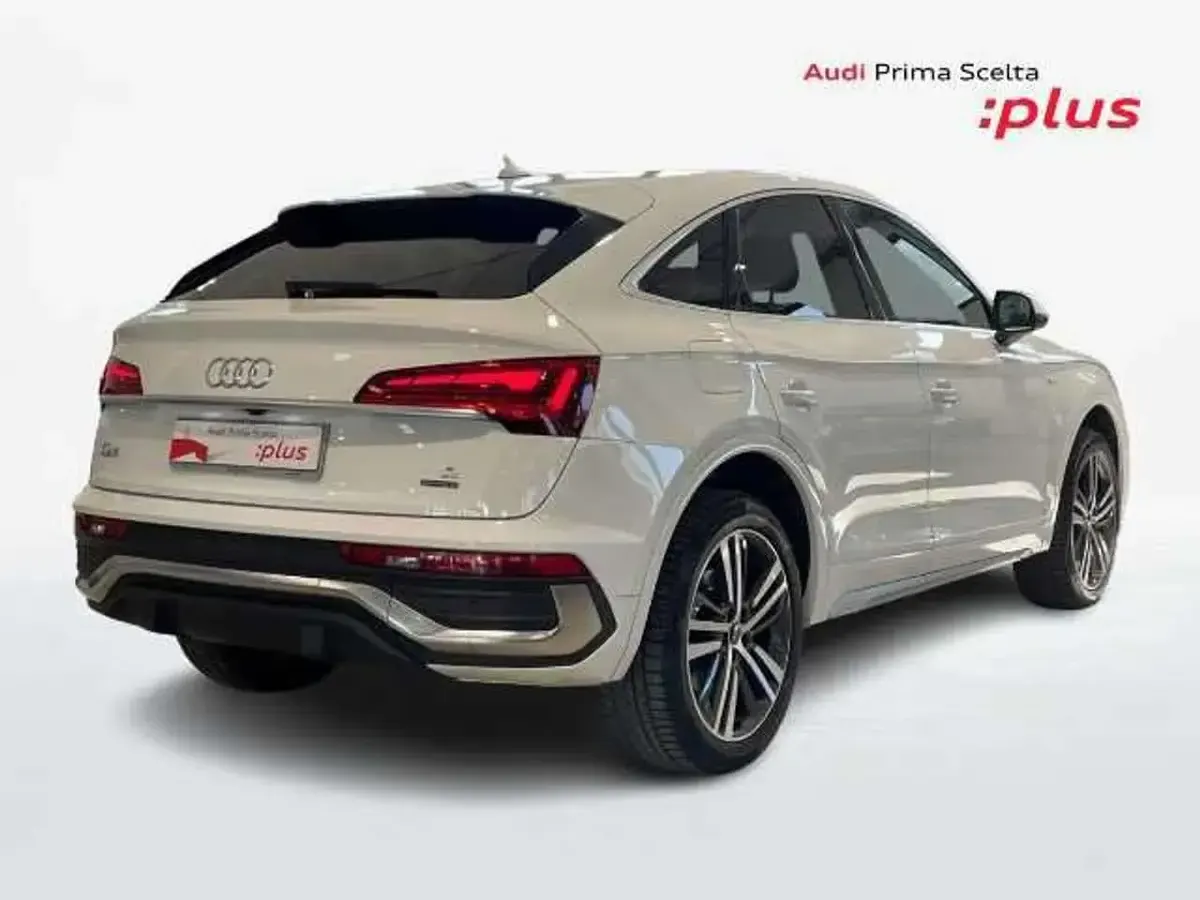 Usata Audi Q5 S-line plus 204 CV (150 kW) 2022 Bianco SUV